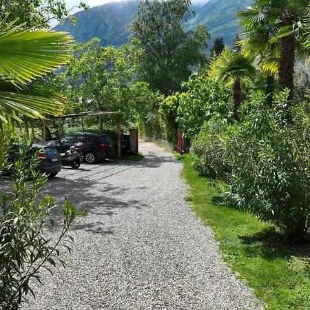 Nora S 4 - Panoramic Terrace & Bio Garden Apartment Meran