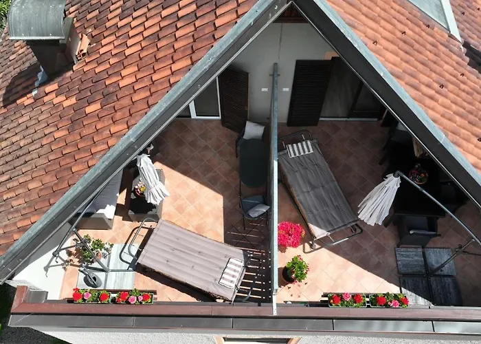 Nora S 4 - Panoramic Terrace & Bio Garden Apartment Merano